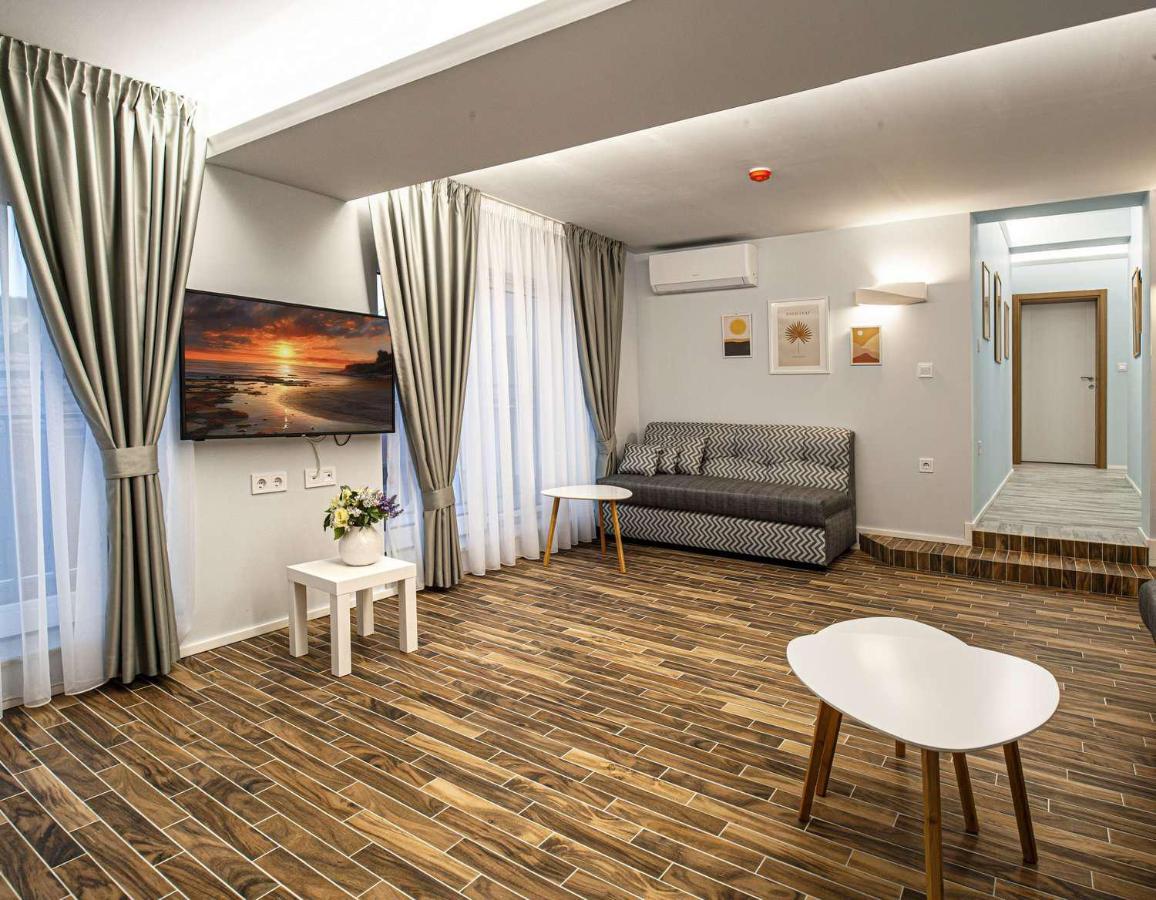 Guest House Rhea / Къща За Гости Рея Balchik Ngoại thất bức ảnh